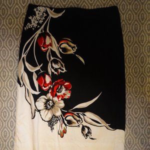 White House Black Market Floral Pencil Skirt NWOT